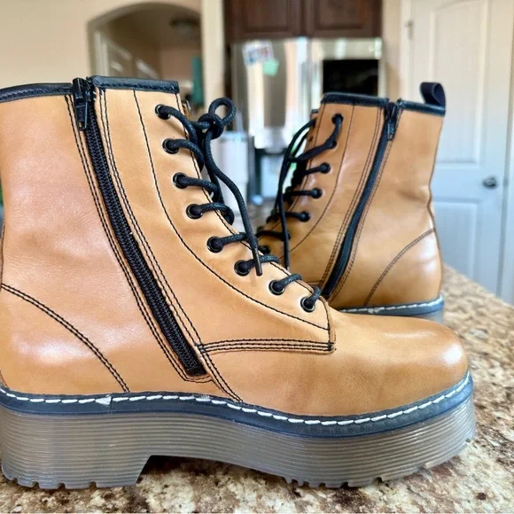 Roolee Camel Lace-Up Combat Boots - Picture 2 of 8